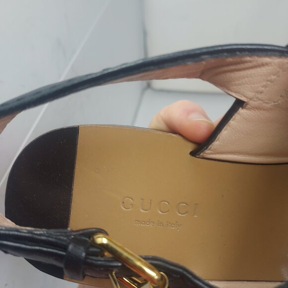 GUCCI Black Baby Horsebit Thong Flat Leather Sandal - Picture 7 of 10